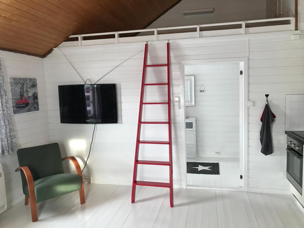 סטמסונד Waterfront Twin Cabin מראה חיצוני תמונה